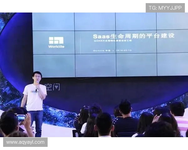 专访李军:深入探讨足球成功背后的秘诀与经验分享 专访李军:深入探讨足球成功背后的秘诀与经验分享