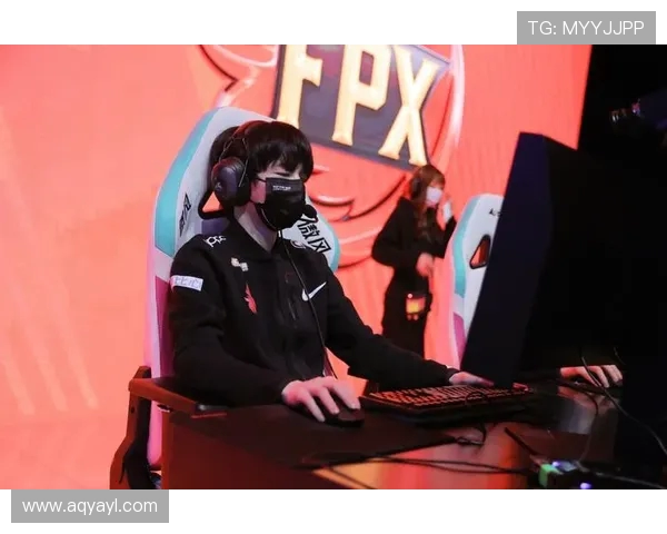 FPX战队在CSGO中的配合变革引发热议与战术创新探讨 FPX战队在CSGO中的配合变革引发热议与战术创新探讨