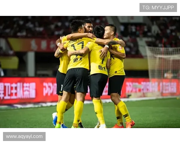 JDG战队在冠军杯积分榜上以81分稳居首位,争夺冠军的希望依然强烈 JDG战队在冠军杯积分榜上以81分稳居首位,争夺冠军的希望依然强烈