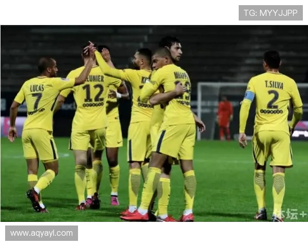 昂热与甘冈的对决分析及赛季表现对比探讨