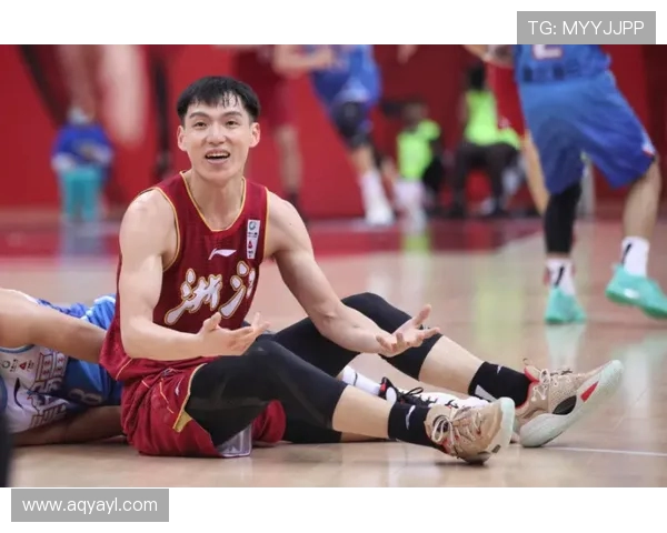 上海网球队逆袭之路揭秘:从低谷到巅峰的奋斗故事 上海网球队逆袭之路揭秘:从低谷到巅峰的奋斗故事