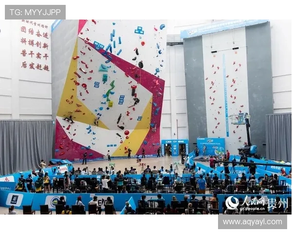 广州飞盘队在世界攀岩锦标赛中以80分稳居积分榜首位